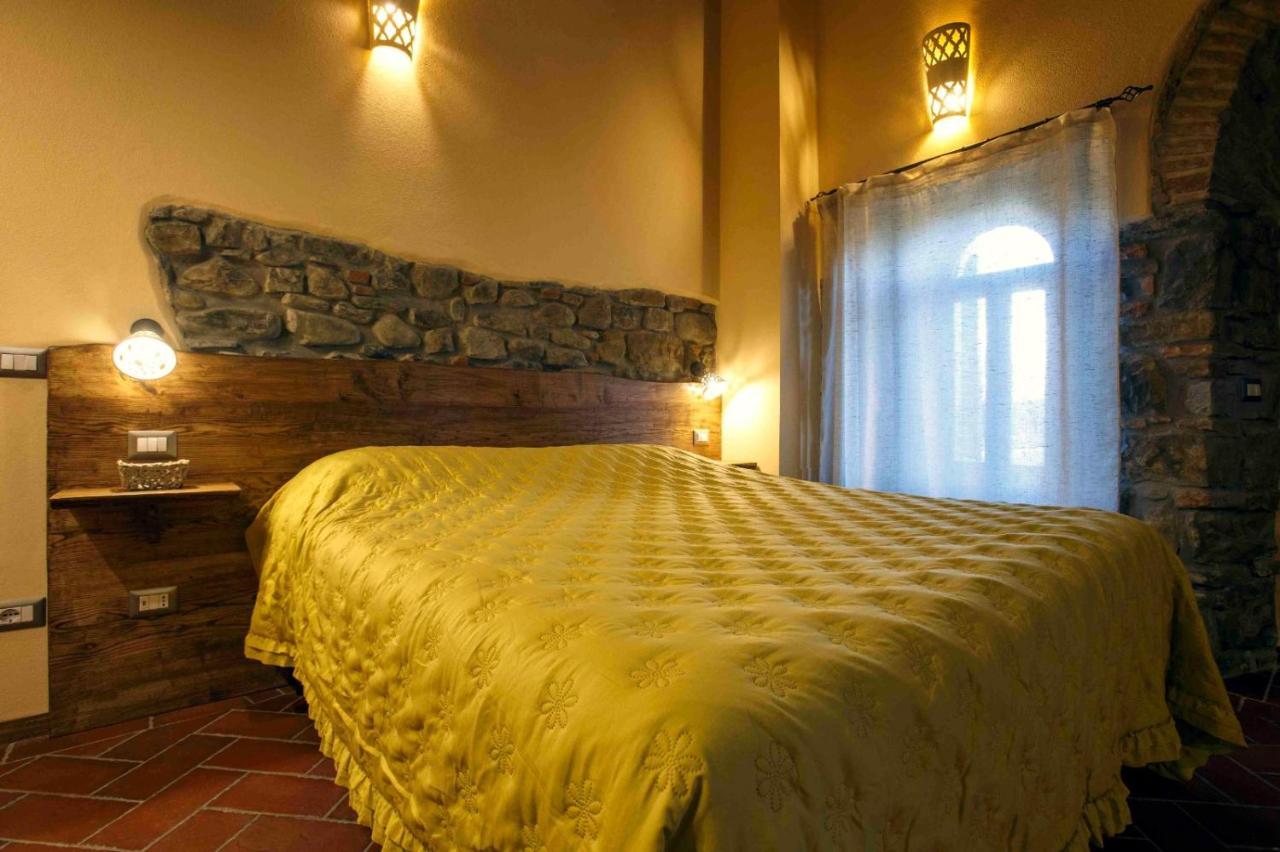 Casa Vacanze Matelda Poppi Luaran gambar