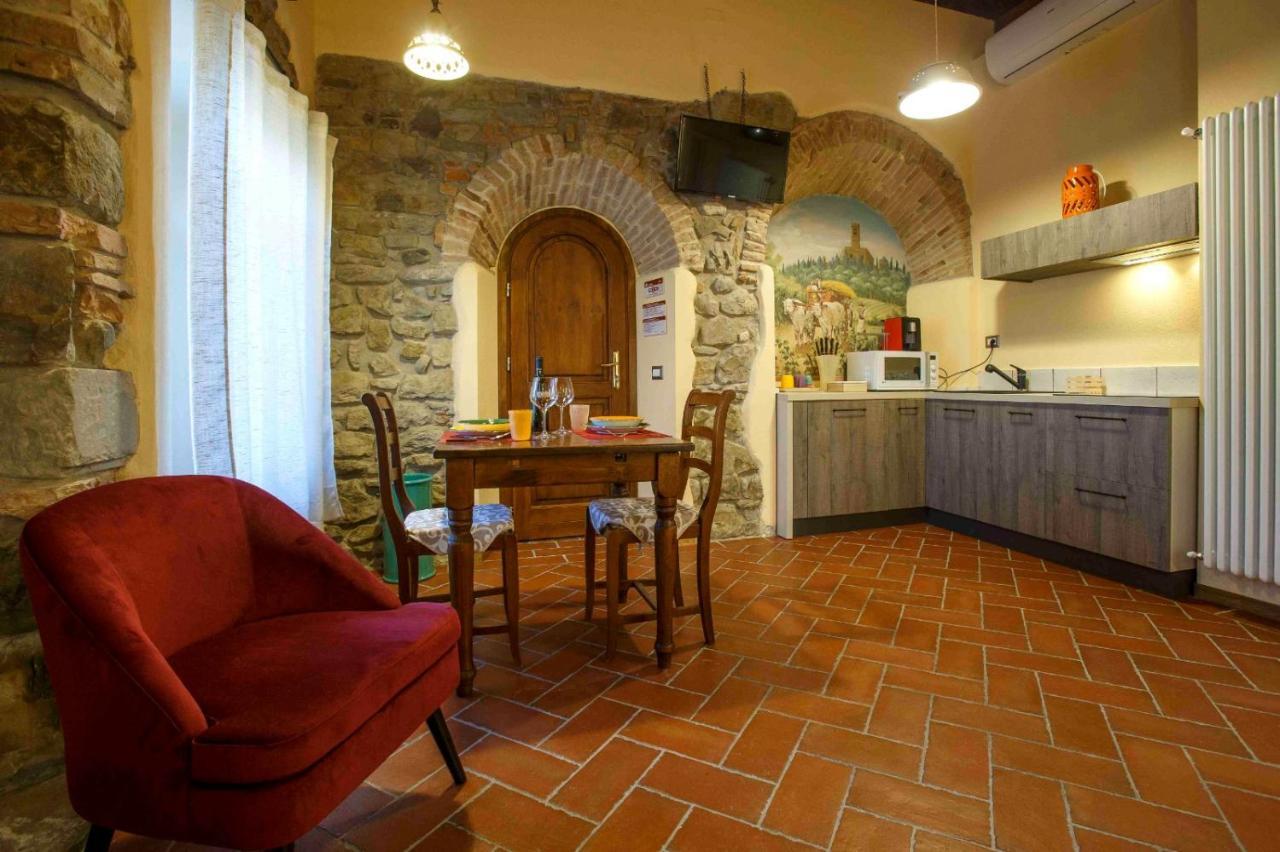 Casa Vacanze Matelda Poppi Luaran gambar